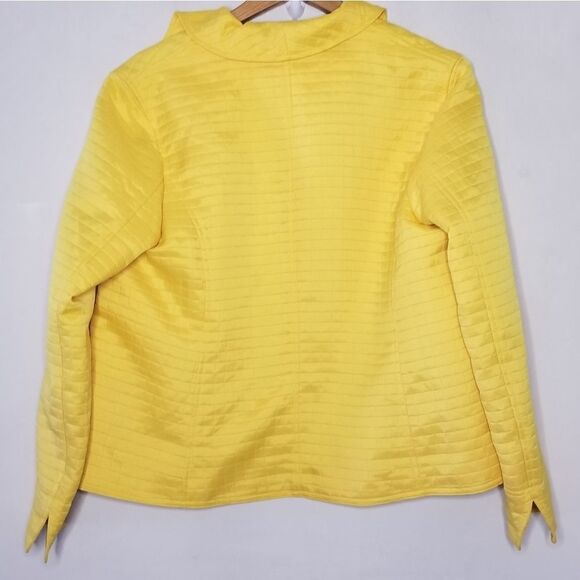 Laura Ashley quilted full zip blazer cute inside lining material Women's medium - Picture 2 of 7